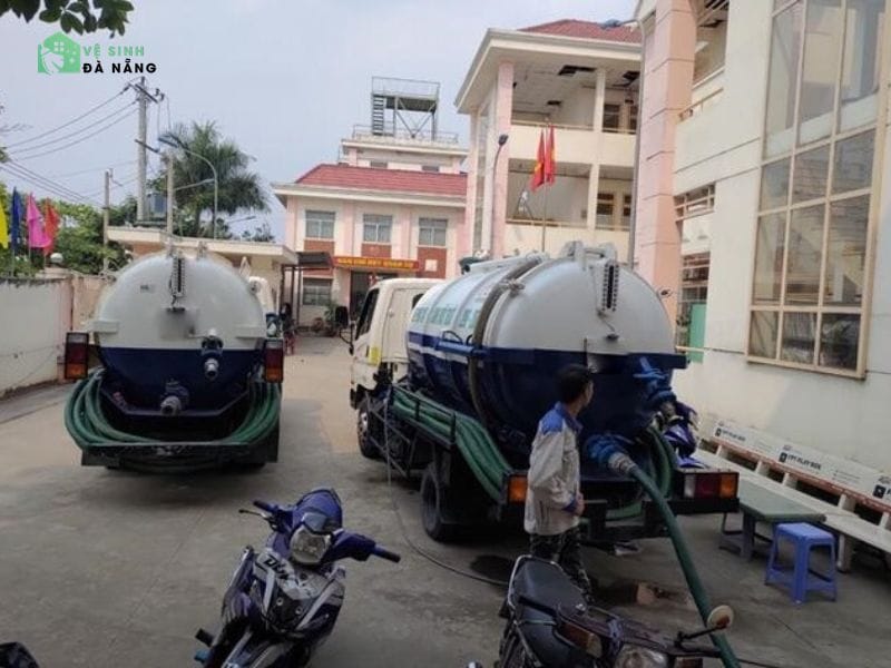 Quy trình làm việc và chăm sóc khách hàng