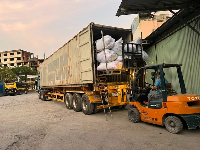 Tầm quan trọng của vận chuyển hàng hóa đường bộ
